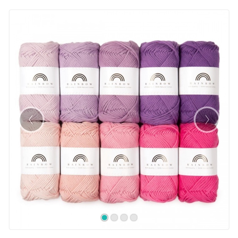 Two Hobbii 8/8 yarn pack
